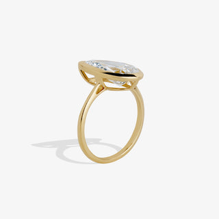 NAOMI Tilted Pear Shape Ring