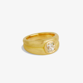 ONO PINKY RING